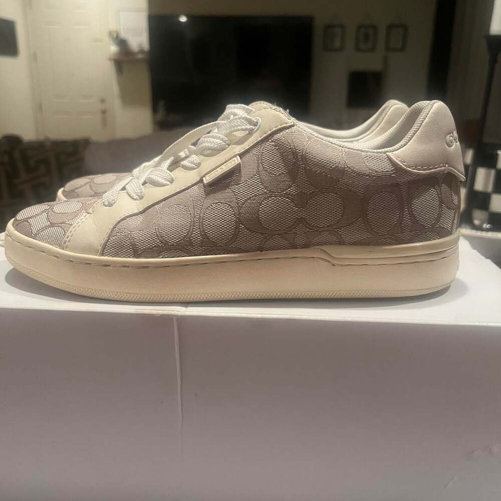 Coach Lowline Low Top Signature Canvas Sneakers - Picture 1 of 7